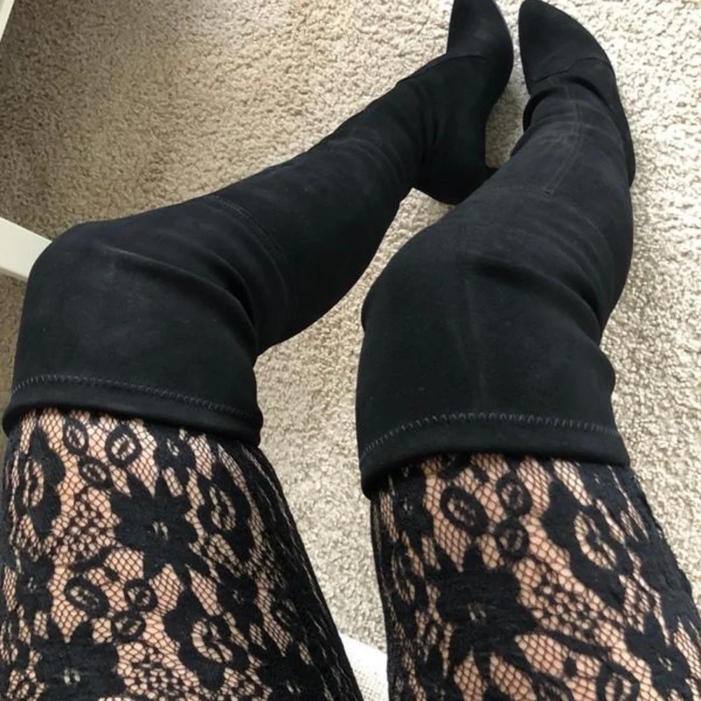 Stuart Weitzman Black Over-The-Knee Boots — Sleek Stretch Suede 9.5